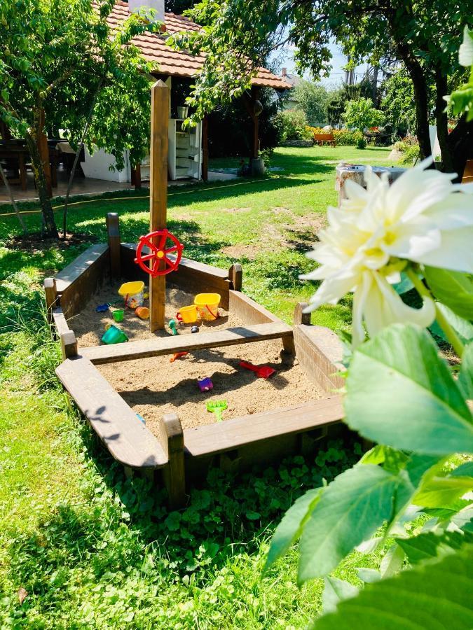 Ubytovanie U Aranky Cierna nad Tisou Екстериор снимка